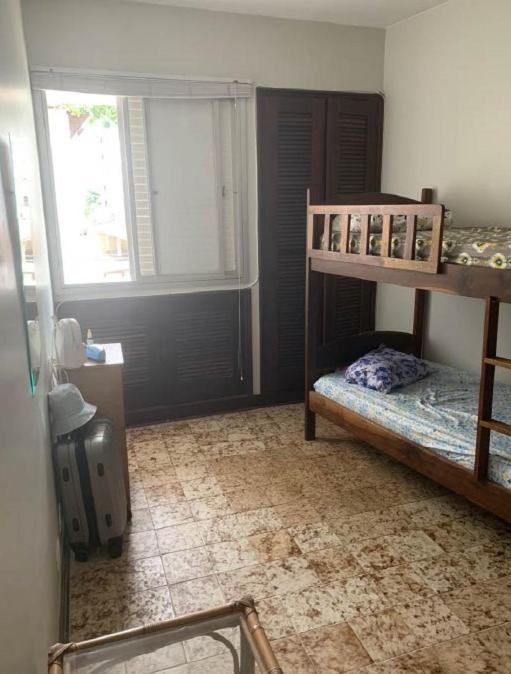 Apartamento 2 Quartos A 5 Minutos A Pe Da Praia Da Enseada Гуаружа Екстериор снимка